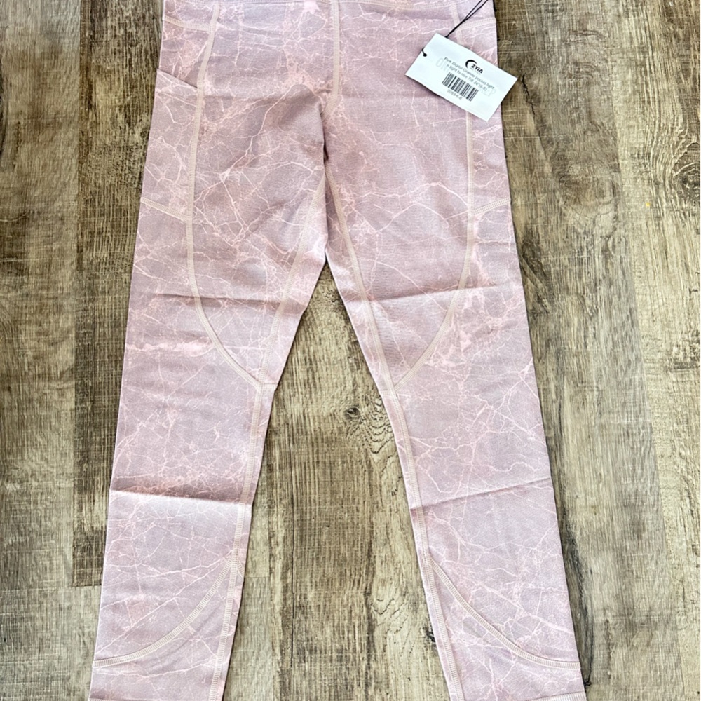 Zyia Light n Tight size 6-8 NWT
